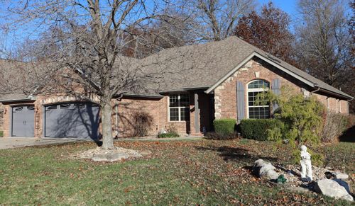 5644 S Winsor Dr, Battlefield, MO, 65619-8311 | Card Image