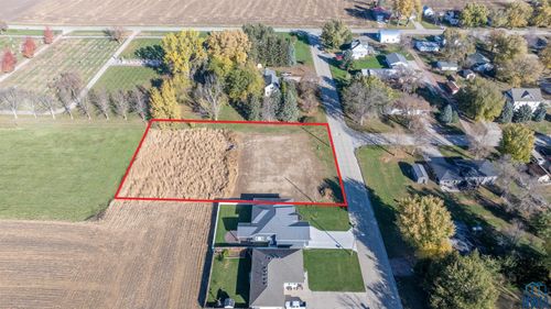 404 Oak St, Salix, IA, 51052 | Card Image