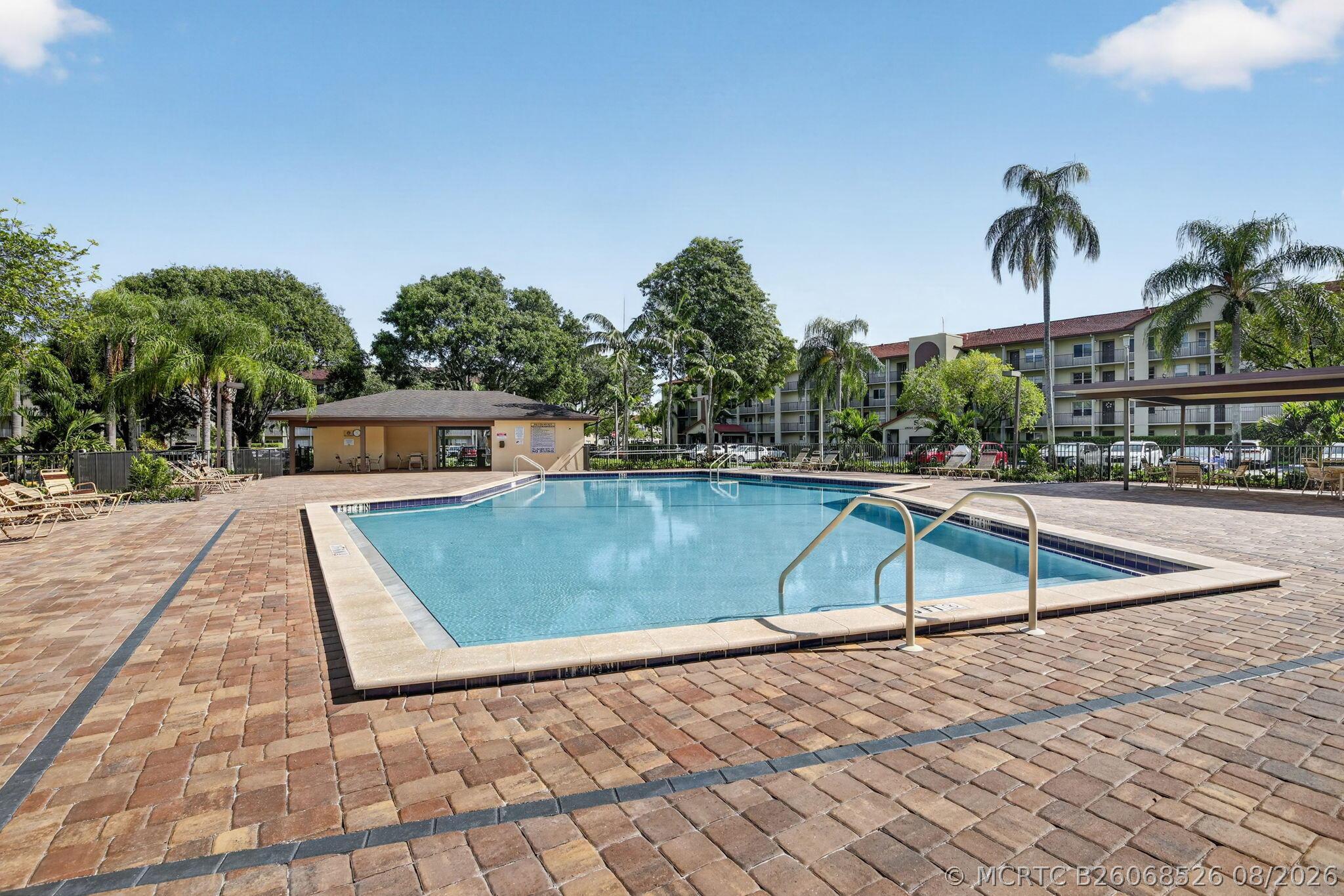 Residential in Pembroke Pines 3