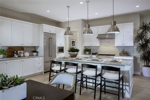 123 Campion, Irvine, CA, 92618-3561 | Card Image
