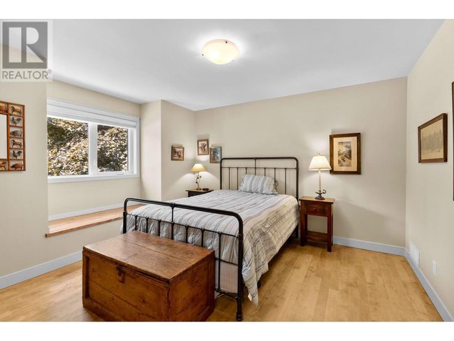 464 Cascia Dr, House other with 4 bedrooms, 4 bathrooms and 2 parking in Kelowna BC | Image 36