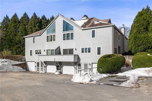 apt-3b-421 Bellevue Ave, Newport, RI, 02840-6945 | Card Image