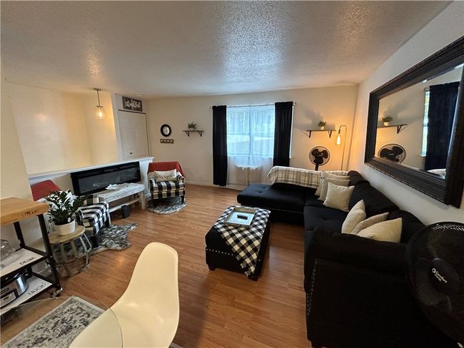 B - 19 Apache Dr, Condo with 2 bedrooms, 1 bathrooms and 2 parking in Westerly RI | Image 6