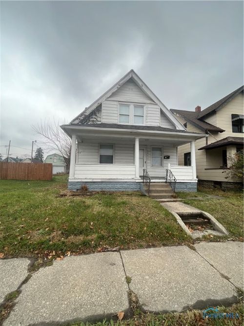 1041 Woodville Road, Toledo, OH, 43605 | Card Image