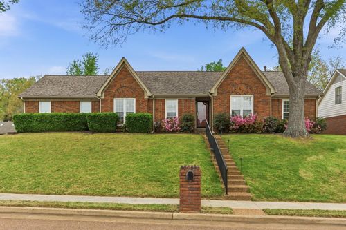 8586 Rhonda Cir S, Cordova, TN, 38018-4331 | Card Image