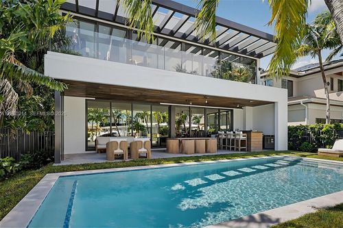 620 Solar Isle Dr, Fort Lauderdale, FL, 33301-2628 | Card Image