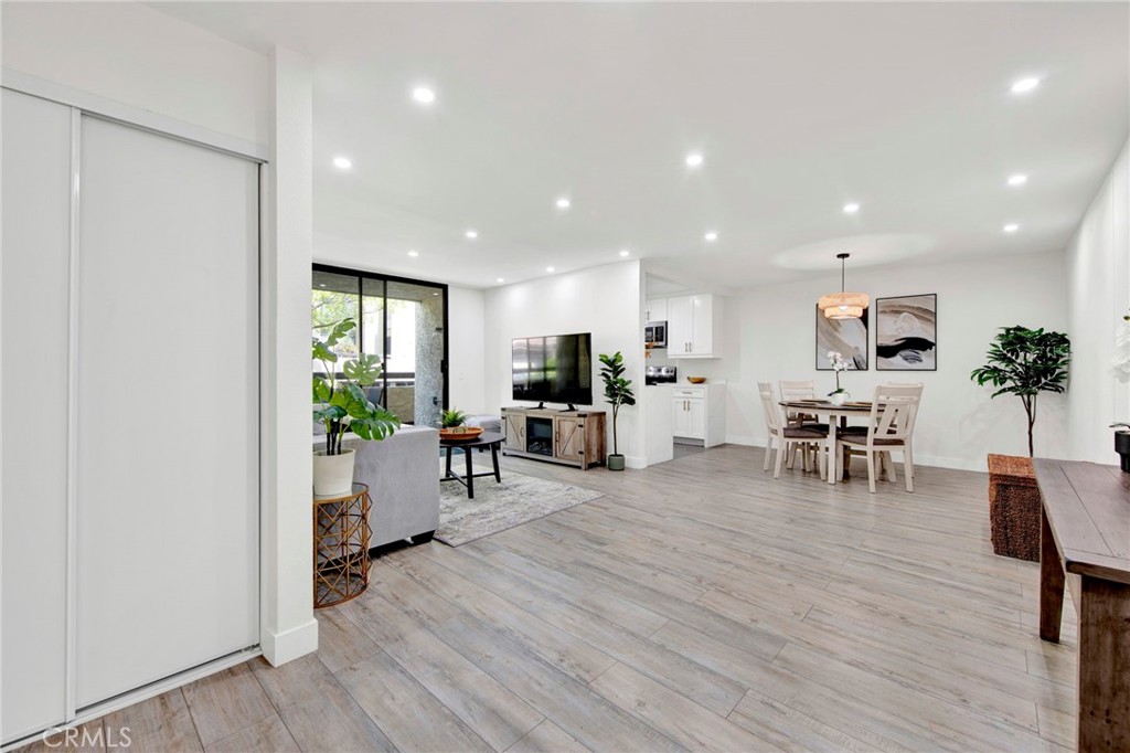 Residential in Los Angeles