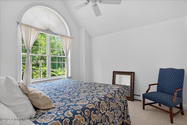 460 Grand Ave, House other with 3 bedrooms, 4 bathrooms and 6 parking in Saratoga Springs NY | Image 33