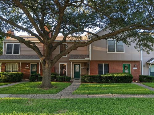 17303 Saturn Ln, Houston, TX, 77058-2295 | Card Image