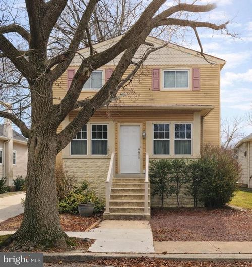 48 Helen Ave, Maple Shade, NJ, 08052-3245 | Card Image