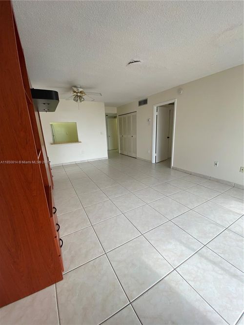 apt-612-16751 Ne 9th Ave, North Miami Beach, FL, 33162-2532 | Card Image
