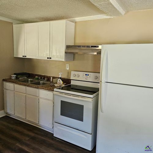 7034 Moseley Rd, Fort valley, GA, 31030-7215 | Card Image