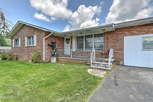 509 9th St, Erwin, TN, 37650-1529 | Card Image