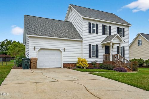 200 Hunter Way, Clayton, NC, 27520-7245 | Card Image