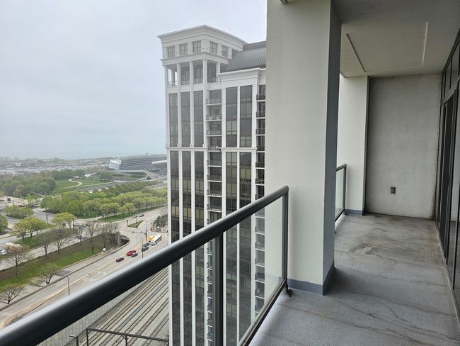 APT-2102 - 1235 S Prairie Ave, Condo with 2 bedrooms, 2 bathrooms and 1 parking in Chicago IL | Image 21