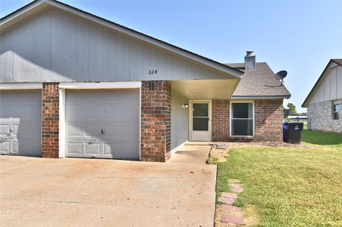 324 W Quantico St, Broken Arrow, OK, 74011-2209 | Card Image