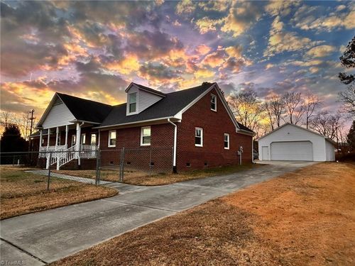 1501 Cox Ct, Archdale, NC, 27263-9736 | Card Image