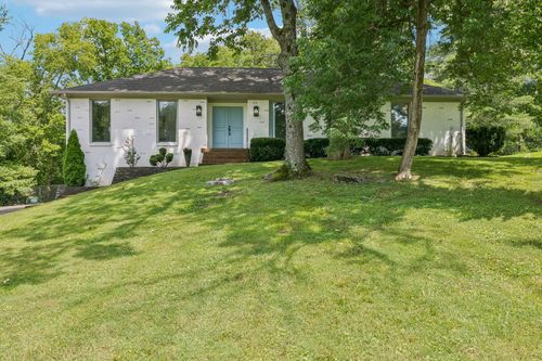 6332 Wildwood Valley Dr, Brentwood, TN, 37027-4819 | Card Image