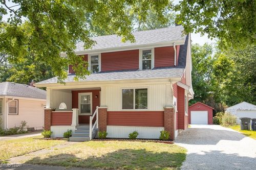 976 Valdes Ave, Akron, OH, 44320-2634 | Card Image