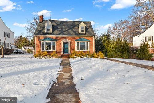 6803 Westbrook Rd, BALTIMORE, MD, 21215-1737 | Card Image