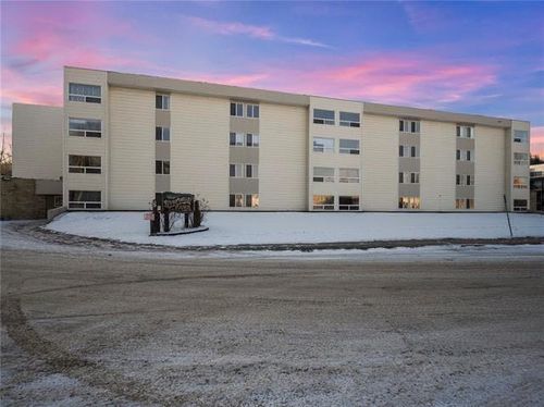 320-111 Charles Ave, Fort Mcmurray, AB, T9H1R3 | Card Image