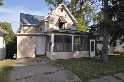 1803 Belle Ave, Davenport, IA, 52803-3313 | Card Image