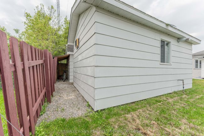 13 Pine Cres, House other with 4 bedrooms, 2 bathrooms and 2 parking in Kapuskasing ON | Image 46