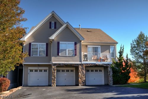 1005 Wendover Ct, Randolph, NJ, 07869-1643 | Card Image