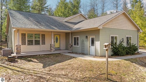 1794 Round Lake Rd, Interlochen, MI, 49643-8435 | Card Image