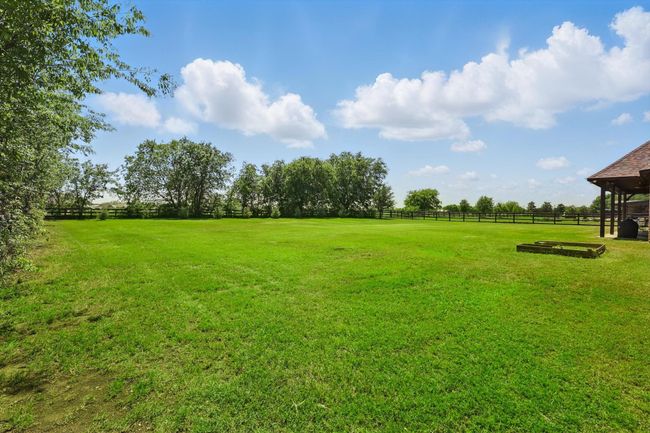 View of yard featuring a view of countryside | Image 34