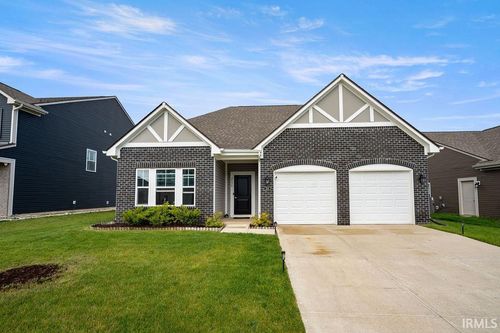 2136 Upland Ridge Way, Kokomo, IN, 46902-1304 | Card Image