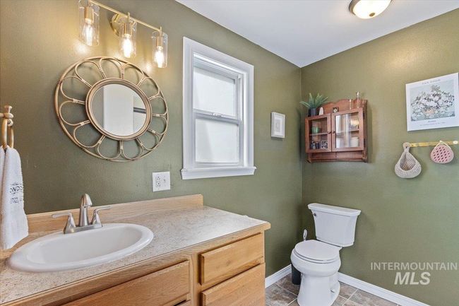 1206 E 3800 N, House other with 3 bedrooms, 2 bathrooms and null parking in Buhl ID | Image 17