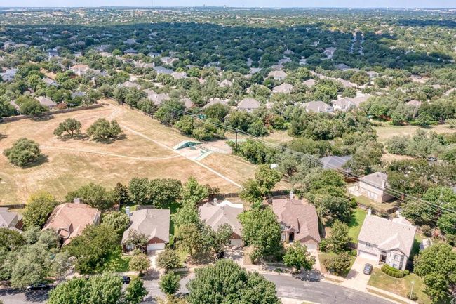 protected green space - no neighbors in back | Image 33