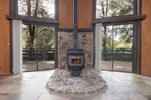 1521 Bernina Dr, Pine Mountain Club, CA, 93222-4104 | Card Image