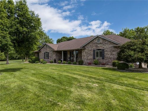 13122 Fawn Creek Rd, Highland, IL, 62249-2828 | Card Image