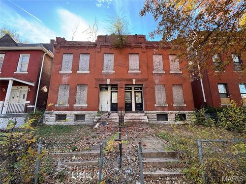 4138 Saint Louis Ave, Saint Louis, MO, 63115-3218 | Card Image
