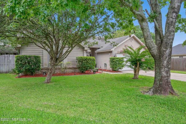 8835 Fieldside Ct, House other with 3 bedrooms, 2 bathrooms and null parking in Jacksonville FL | Image 3