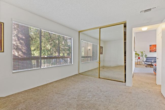 UNIT-4 - 2200 Woodside Ln, Condo with 2 bedrooms, 1 bathrooms and null parking in Sacramento CA | Image 14