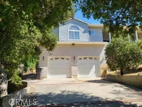 15811 Calle El Capitan, Green Valley, CA, 91390-4952 | Card Image