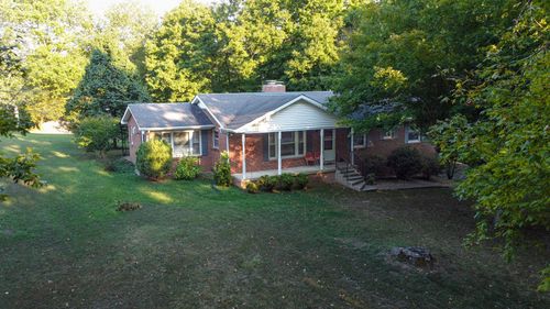 1745 Cumberland Heights Rd, Clarksville, TN, 37040-7466 | Card Image