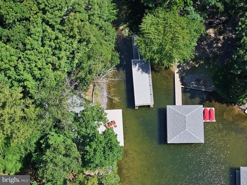 2 Old House Rd, BUMPASS, VA, 23024-4791 | Card Image