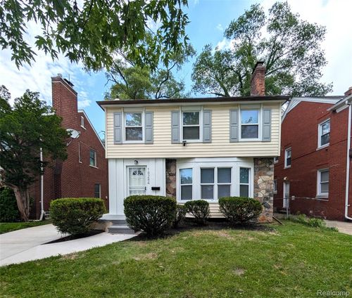 18284 Littlefield St, Detroit, MI, 48235-1457 | Card Image