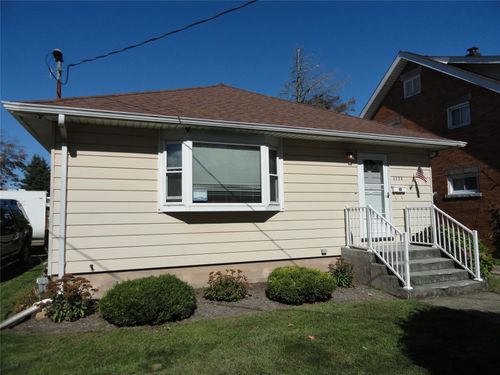 1114 W 23rd St, Erie, PA, 16502-2331 | Card Image