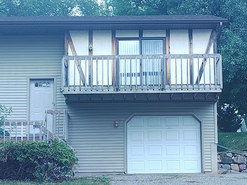 701 Iroquois Court, Baraboo, WI, 53913 | Card Image