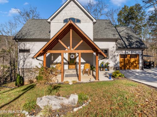 134 Fairway Cir, Townsend, TN, 37882-3616 | Card Image