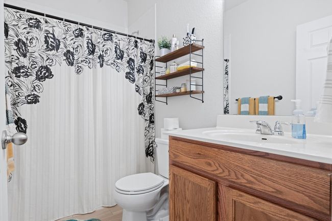 6404 Routenburn St, House other with 4 bedrooms, 2 bathrooms and 4 parking in Austin TX | Image 20