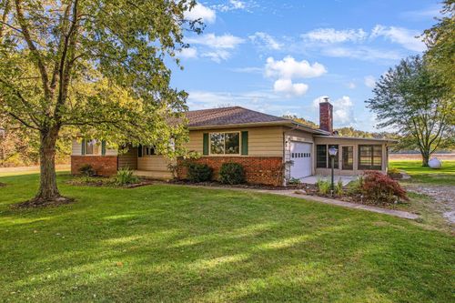 10293 Smoke Rd Sw, Etna, OH, 43062-9021 | Card Image