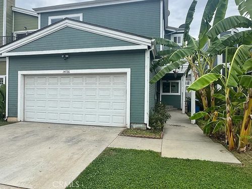 14726 Tupper, Panorama City, CA, 91402 | Card Image