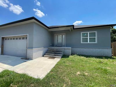 3175 Behrman Highway, House other with 3 bedrooms, 2 bathrooms and null parking in New Orleans LA | Image 1