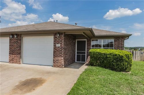 a-2755 Carondolet St, Springdale, AR, 72764-1759 | Card Image